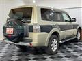 2011 Mitsubishi Pajero