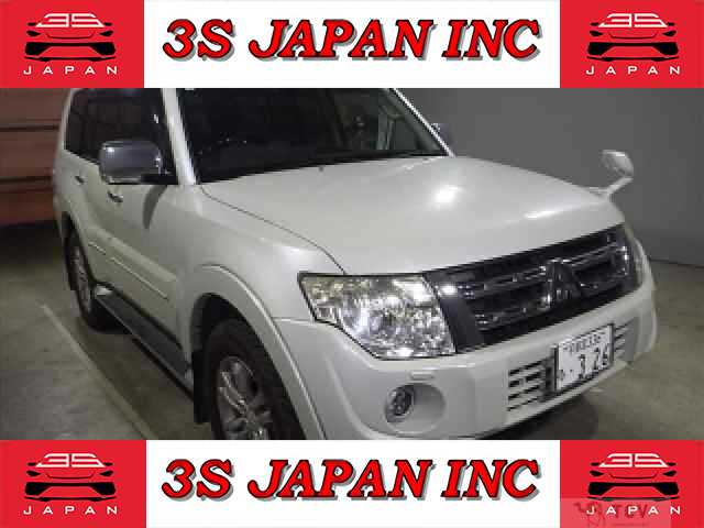 2013 Mitsubishi Pajero