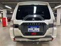 2014 Mitsubishi Pajero