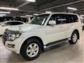 2014 Mitsubishi Pajero