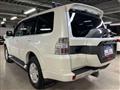 2014 Mitsubishi Pajero