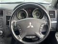 2012 Mitsubishi Pajero