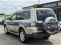 2006 Mitsubishi Pajero