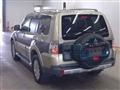 2007 Mitsubishi Pajero