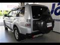 2006 Mitsubishi Pajero