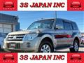 2012 Mitsubishi Pajero