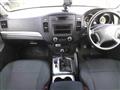 2011 Mitsubishi Pajero