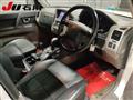 2006 Mitsubishi Pajero