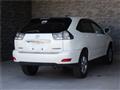2003 Toyota Harrier