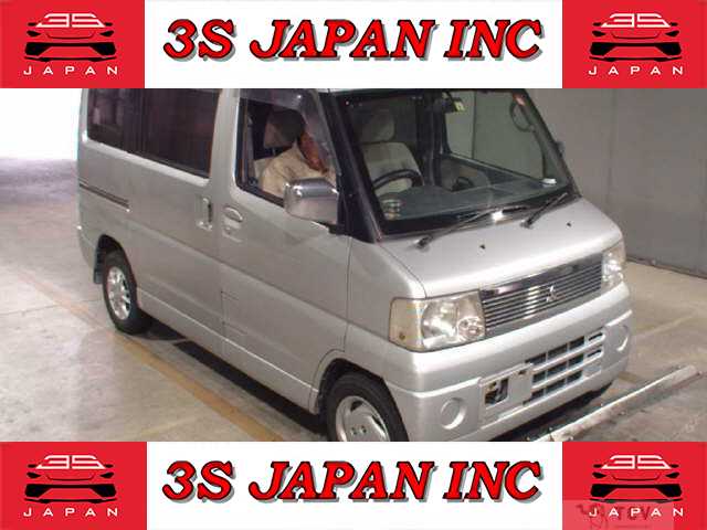 2004 Mitsubishi Town Box