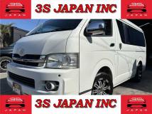 2010 Toyota Hiace Van