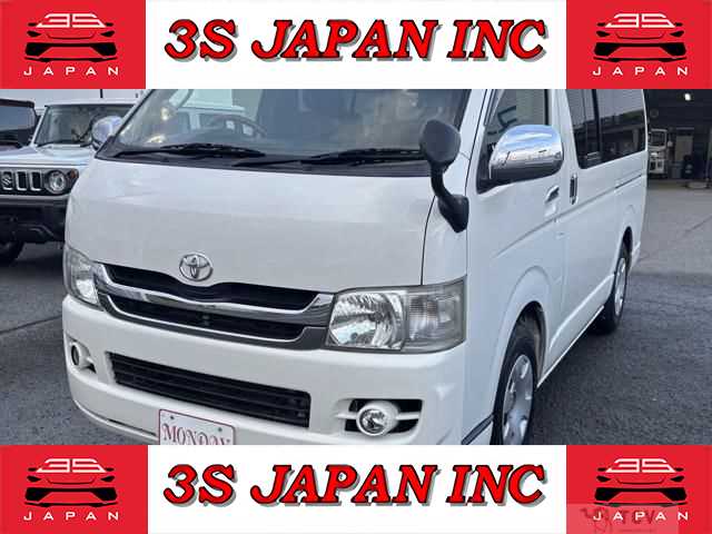 2009 Toyota Hiace Van