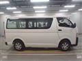 2009 Toyota Hiace Van