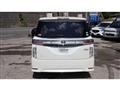 2014 Nissan Elgrand