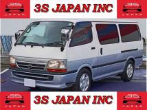 2004 Toyota Hiace Van