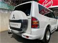 2002 Mitsubishi Pajero