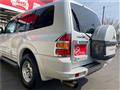 2002 Mitsubishi Pajero
