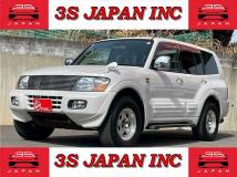2002 Mitsubishi Pajero