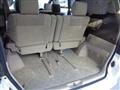 2004 Toyota Alphard