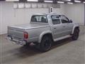 2002 Toyota Hilux Sports Pickup