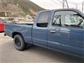 2003 Toyota Hilux