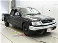 2002 Toyota Hilux Sports Pickup