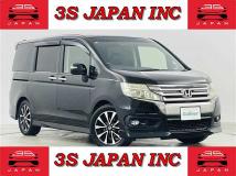 2013 Honda Step WGN