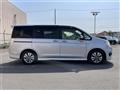 2013 Honda Step WGN