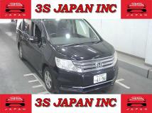 2013 Honda Step WGN
