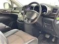 2013 Nissan Elgrand
