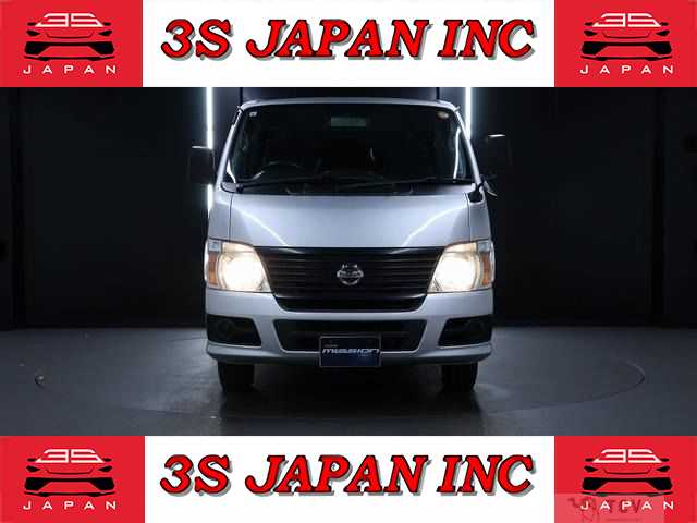 2012 Nissan Caravan