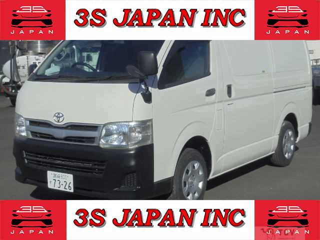 2010 Toyota Hiace