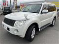 2011 Mitsubishi Pajero
