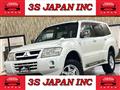 2004 Mitsubishi Pajero