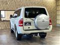 2004 Mitsubishi Pajero