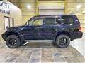 2005 Mitsubishi Pajero