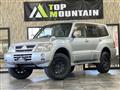 2005 Mitsubishi Pajero