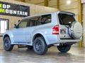 2005 Mitsubishi Pajero