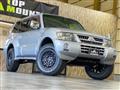 2005 Mitsubishi Pajero