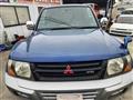 2001 Mitsubishi Pajero