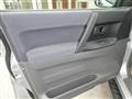 2002 Mitsubishi Pajero