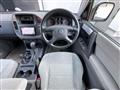 2001 Mitsubishi Pajero