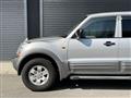 2001 Mitsubishi Pajero