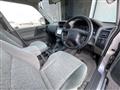 2001 Mitsubishi Pajero