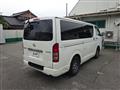 2007 Toyota Regiusace Van