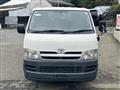 2004 Toyota Hiace Van