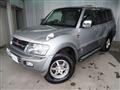 2001 Mitsubishi Pajero
