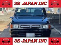2004 Toyota Hilux