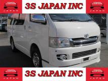 2010 Toyota Regiusace Van