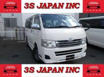 2011 Toyota Regiusace Van